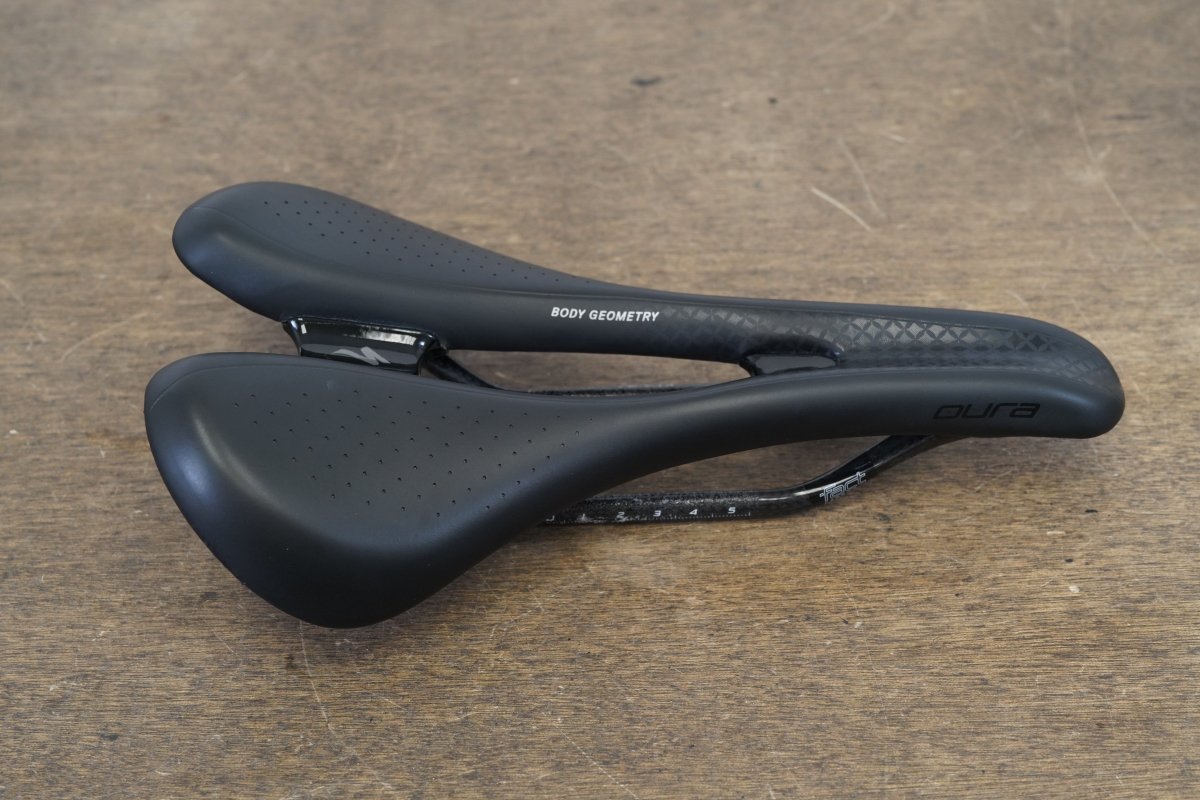 155mm Specialized Oura Pro Carbon Rail Road Saddle 192g