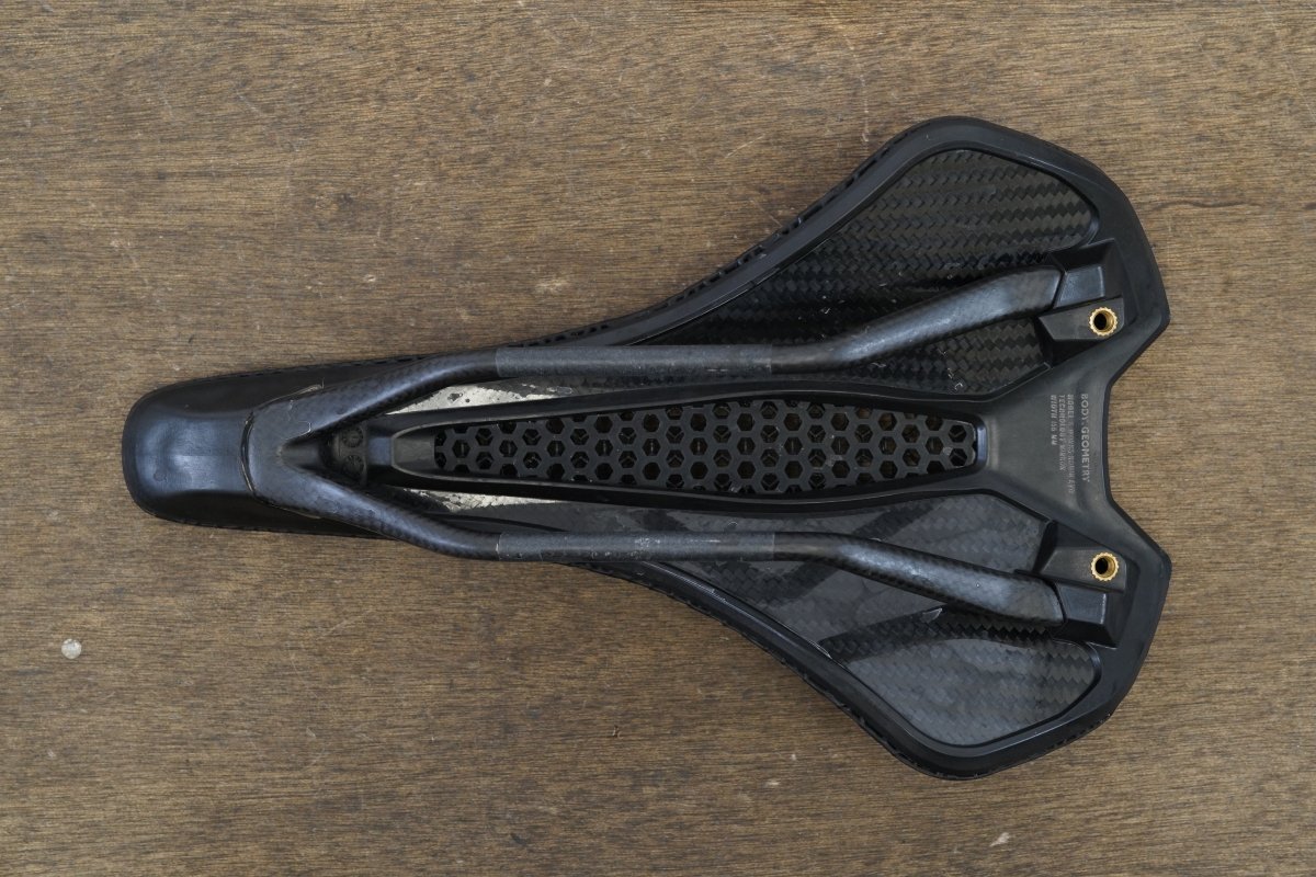 155mm Specialized S-WORKS Romin EVO Mirror Carbon Saddle 197g