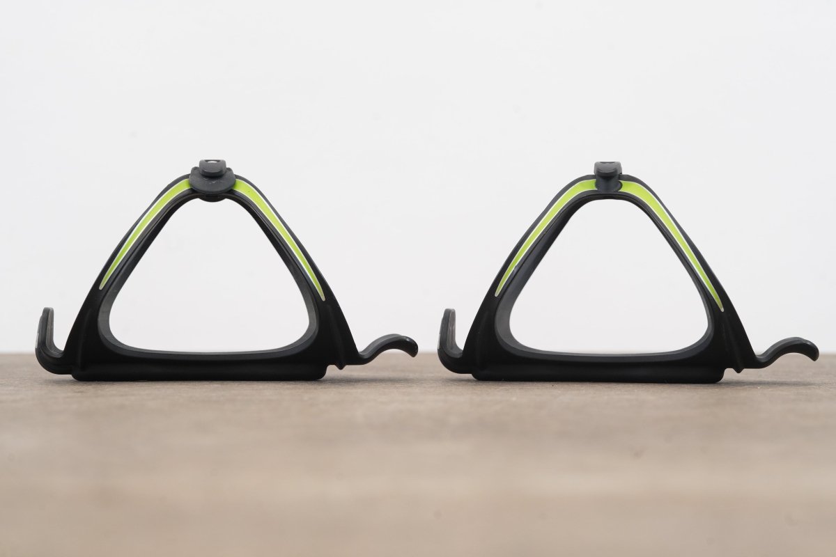 (2) Arundel Bando Water Bottle Cages 94g