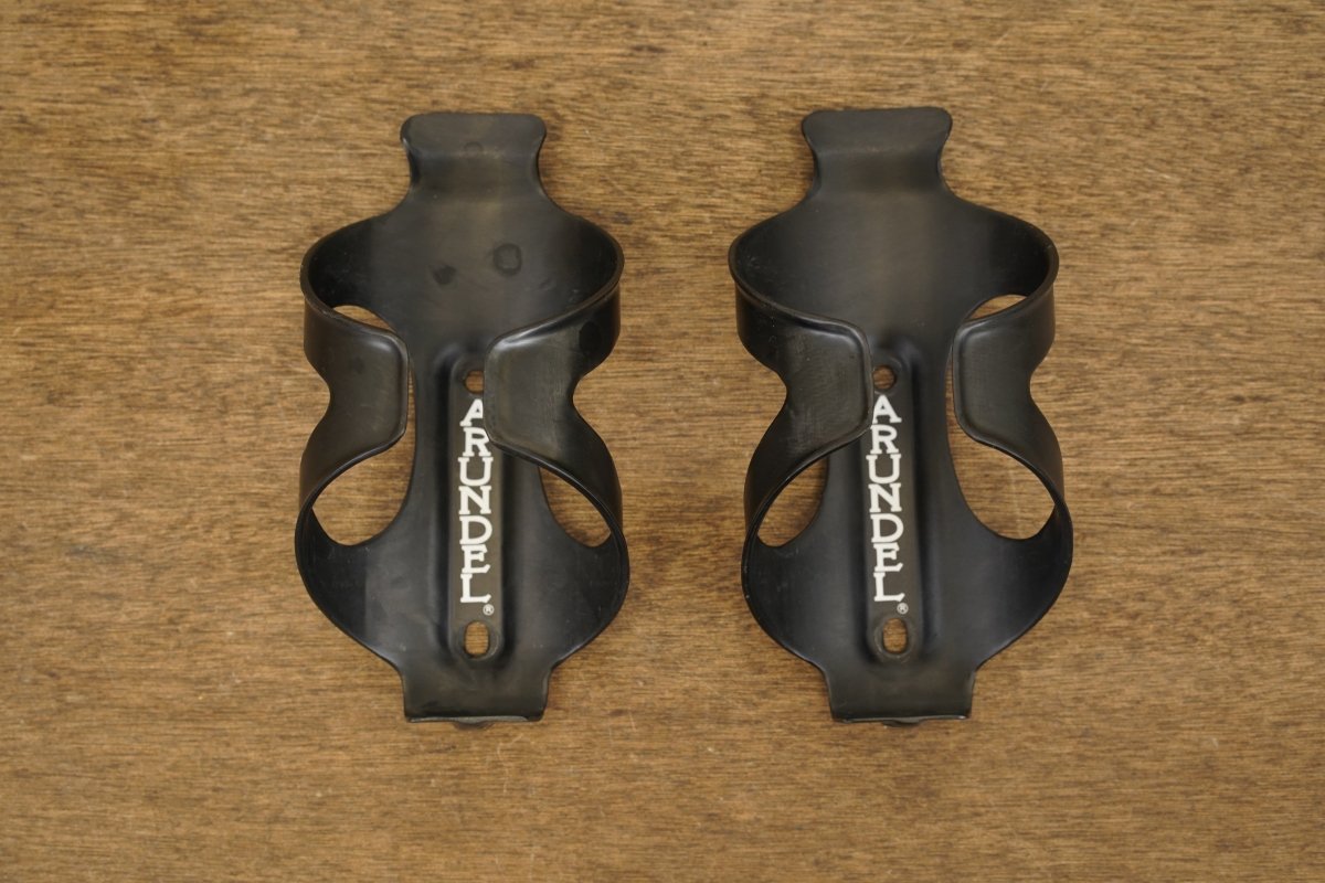 (2) Arundel Dave-O Carbon Water Bottle Cages 65g