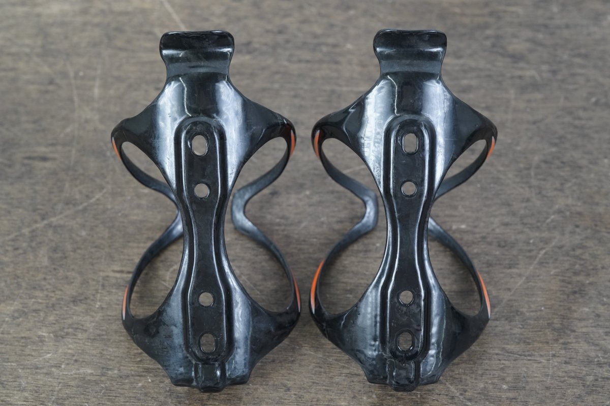 (2) Arundel Mandible Carbon Water Bottle Cages 51g