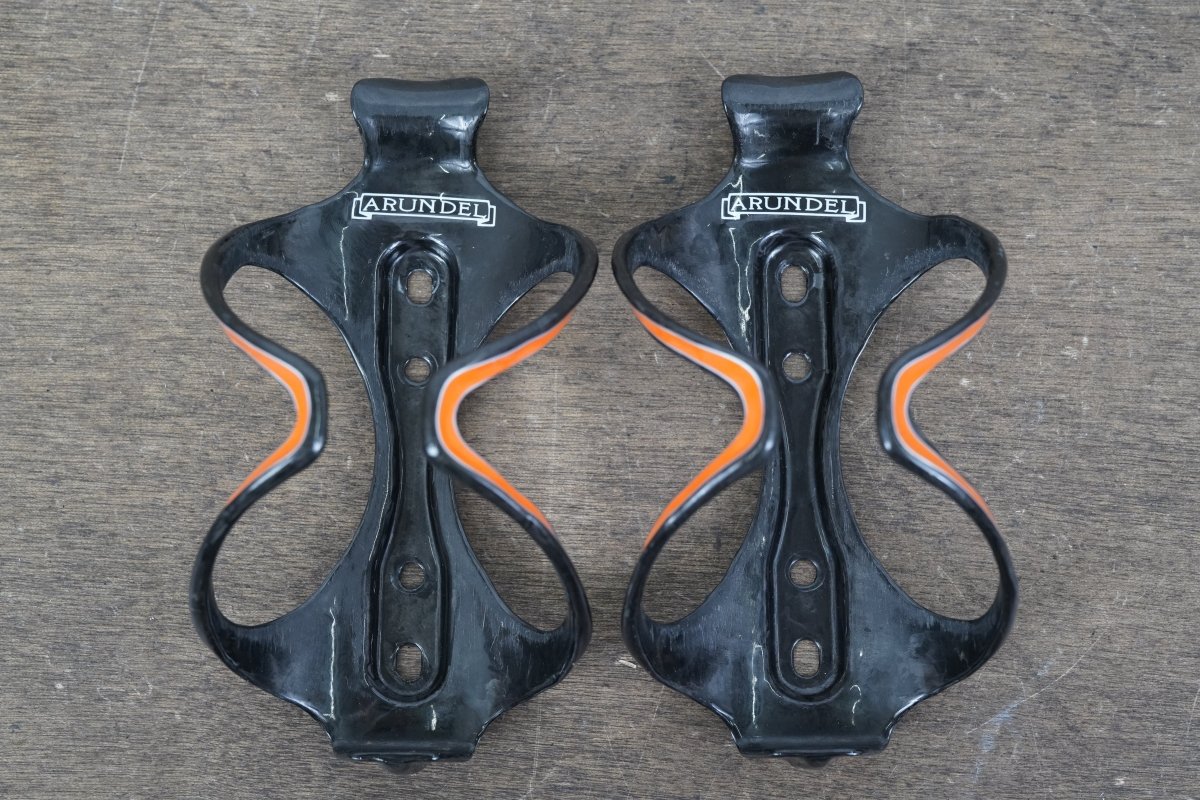 (2) Arundel Mandible Carbon Water Bottle Cages 51g