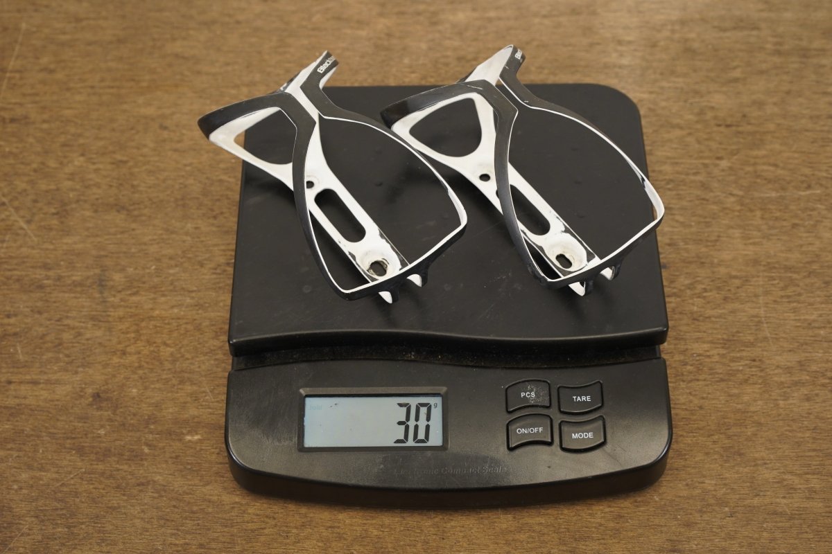 (2) Blackburn Cinch Carbon Water Bottle Cages 30g