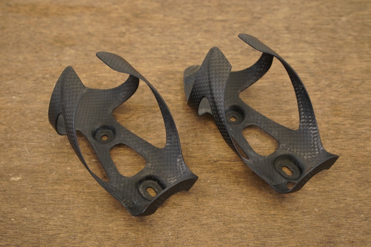 (2) Carbon Water Bottle Cages 47g