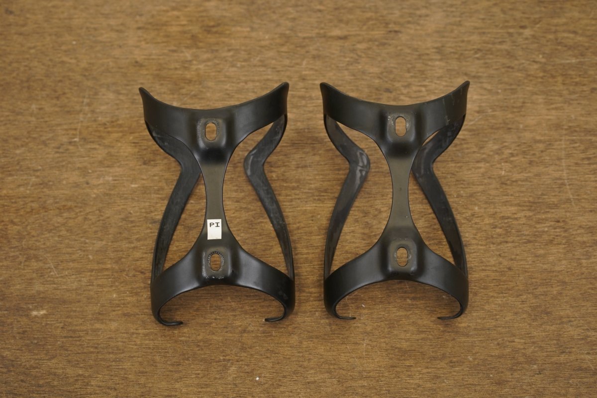 (2) PRO UD Carbon Water Bottle Cages 40g