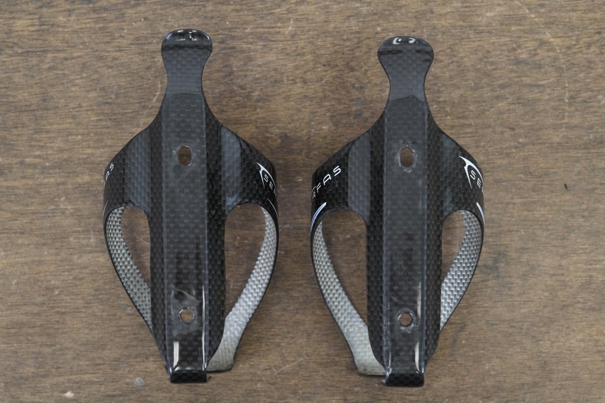 (2) Serfas Carbon Water Bottle Cages 57g
