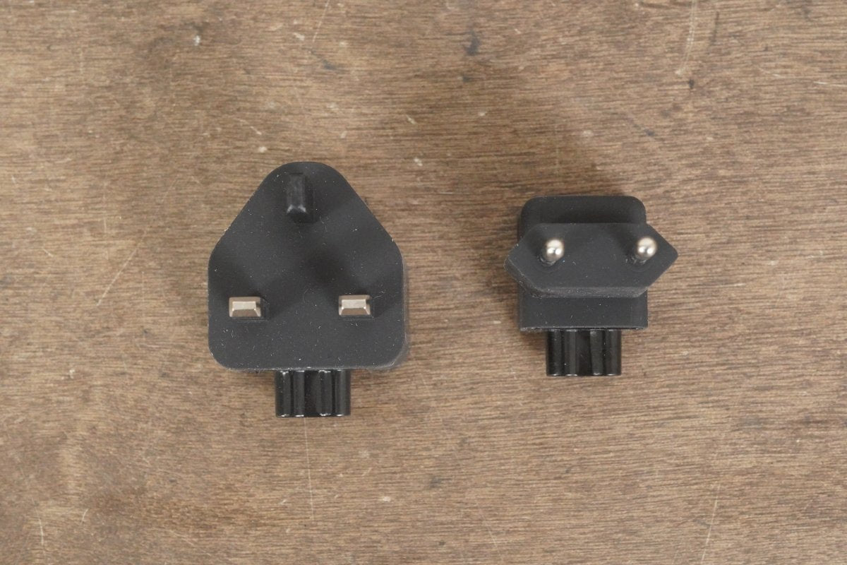 (2) SRAM Red eTap World Plug Adaptors Type G Type C
