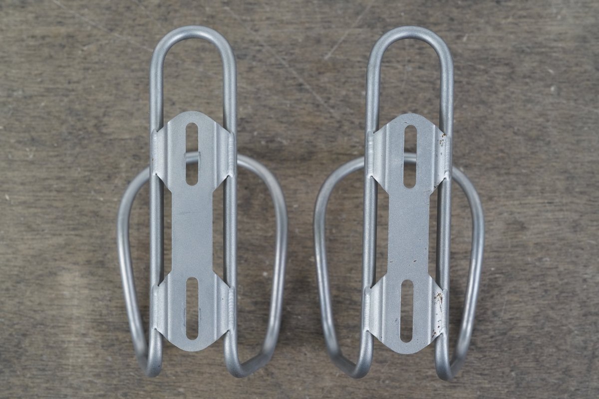 (2) Titanium Water Bottle Cages 70g
