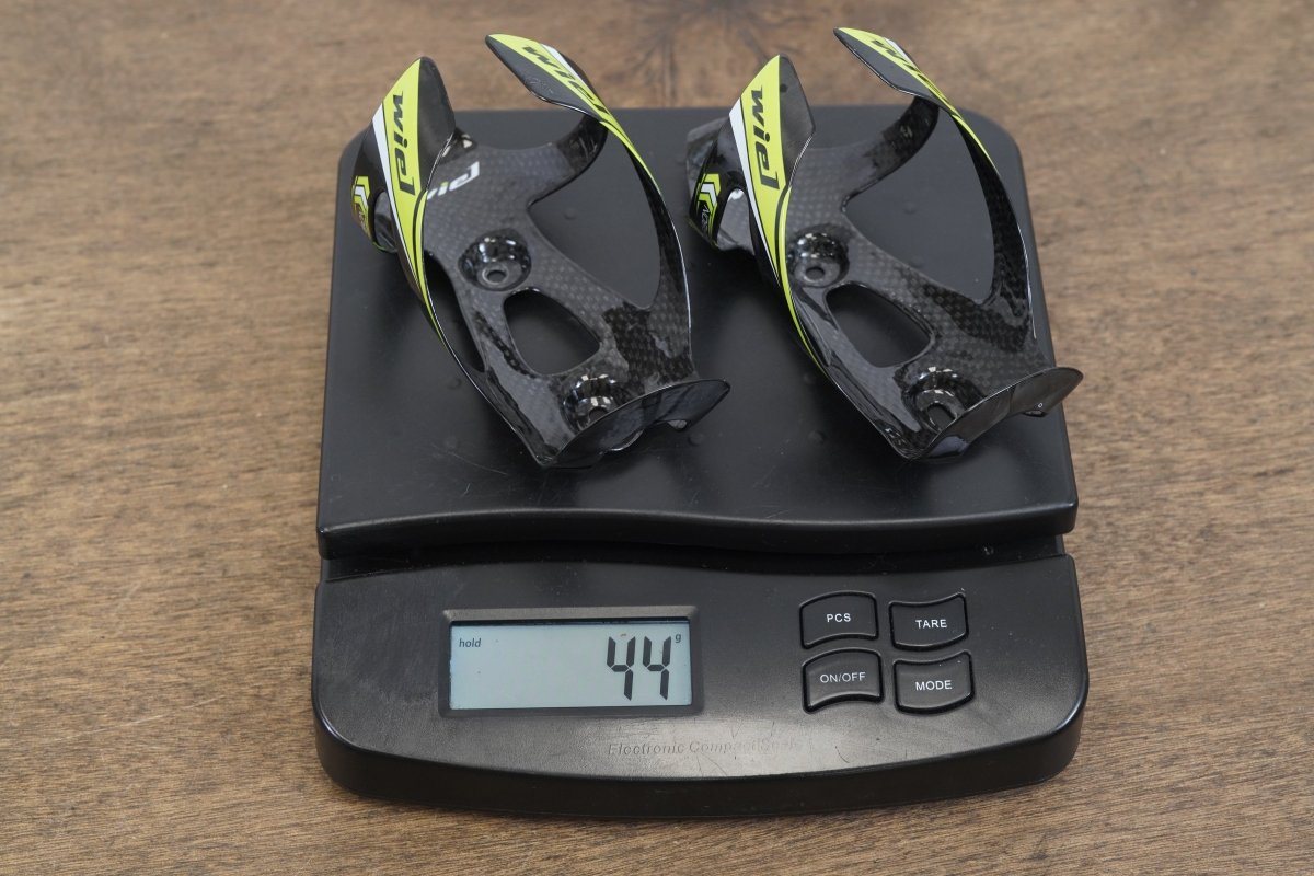 (2) Wiel Carbon Water Bottle Cages 44g