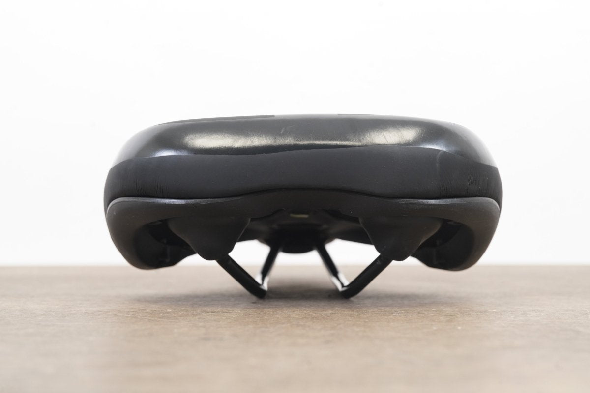 200mm Aventon Cinch Steel Rail Road Bike Saddle