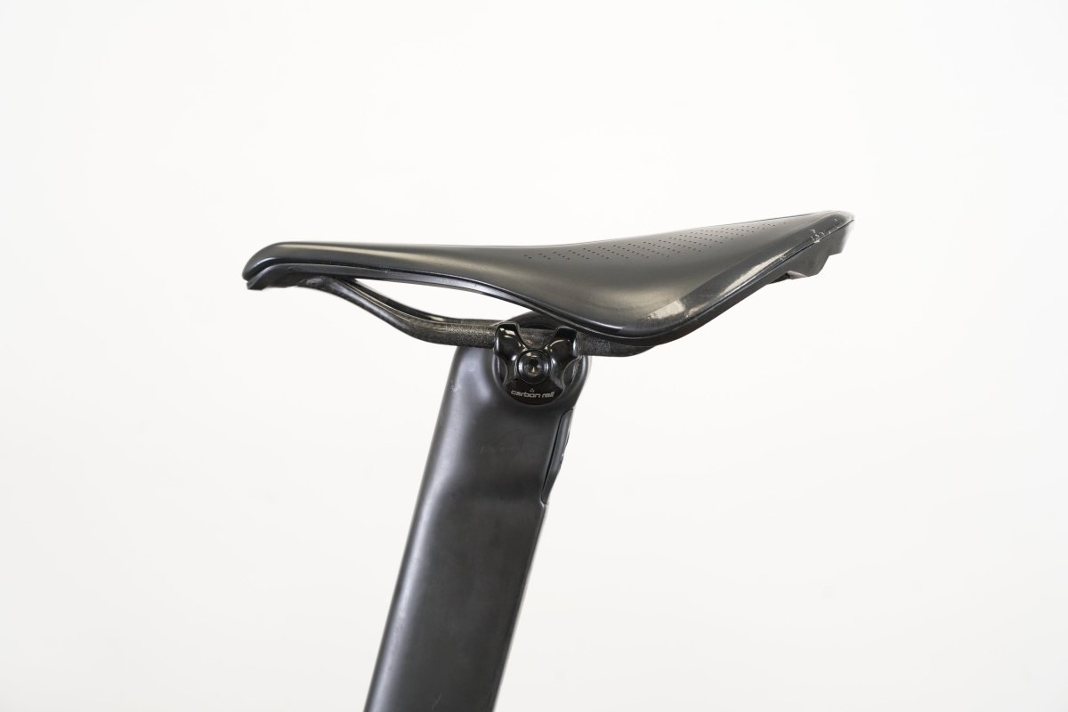 2019 56cm Specialized S-WORKS Venge Dura-Ace R9170 Di2 Roval CLX Carbon Disc Bike