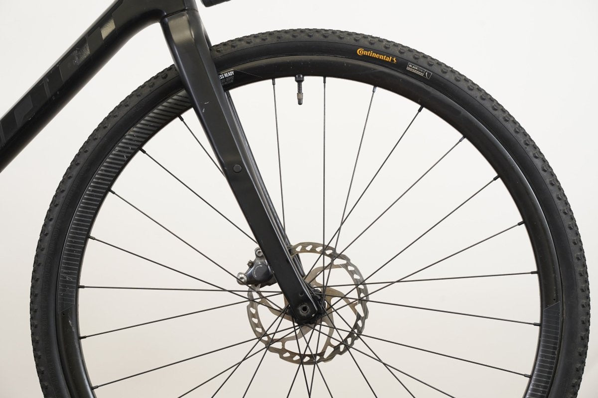 2019 M/L Giant Revolt Ultegra R8000 Carbon All-Road Gravel Hydraulic Disc Bike