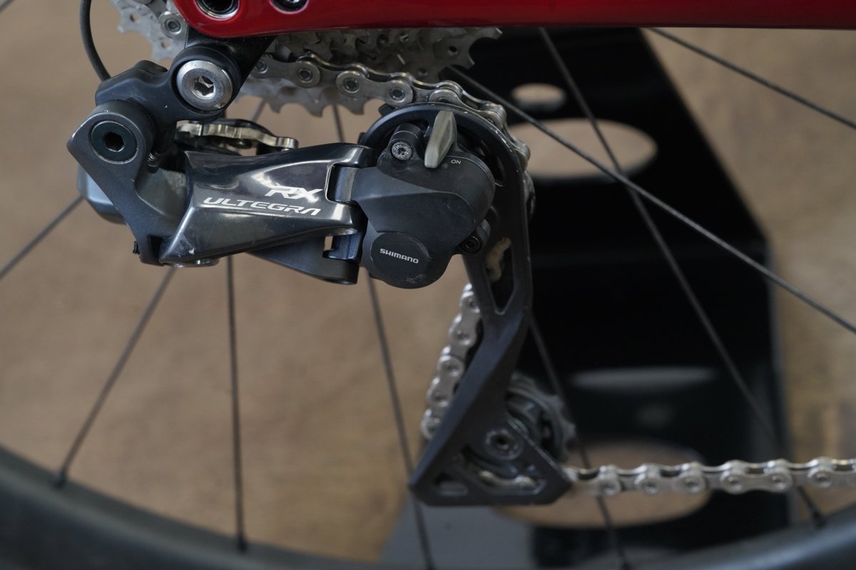 2020 56cm Specialized Roubaix Expert Ultegra Di2 Roval Carbon Disc Road Bike