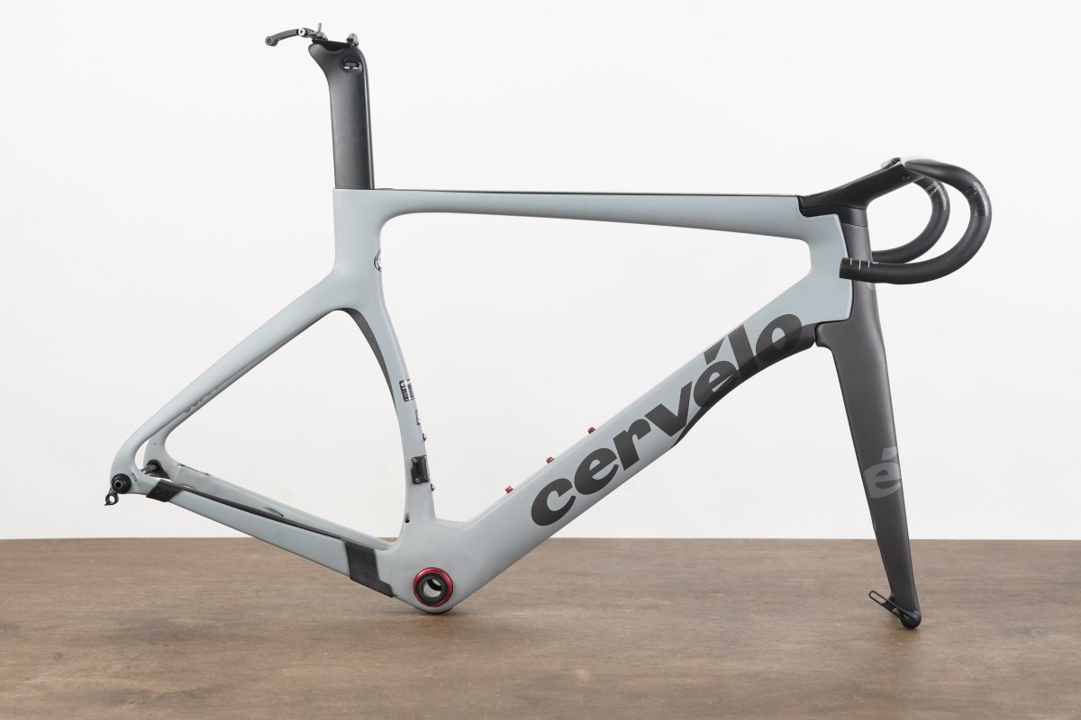 2021 56cm Cervelo S5 Carbon Aero Disc Brake Road Frameset + Cockpit