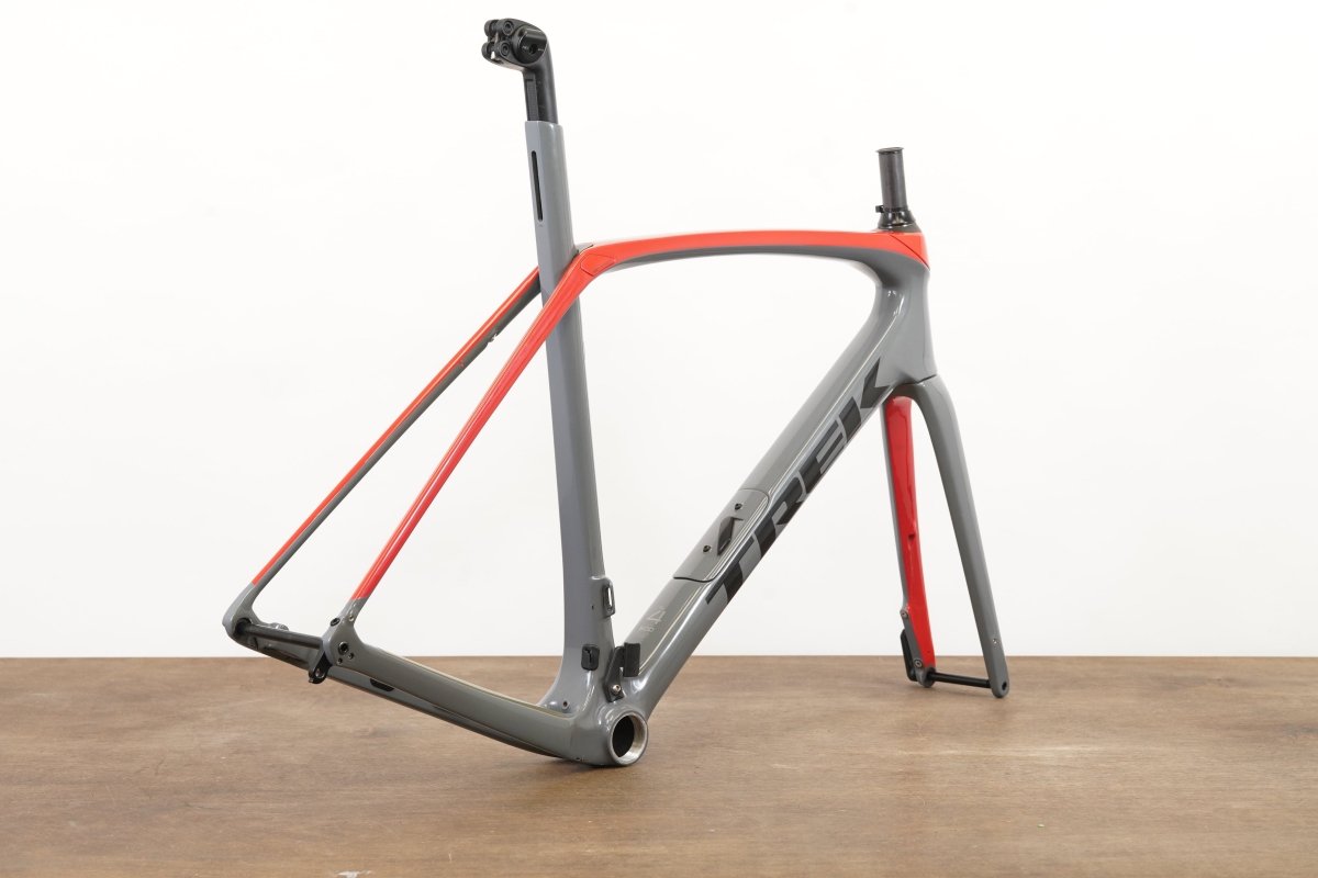 2021 56cm Trek Domane SL 4 Gen 3 Carbon Disc Brake Road Frameset