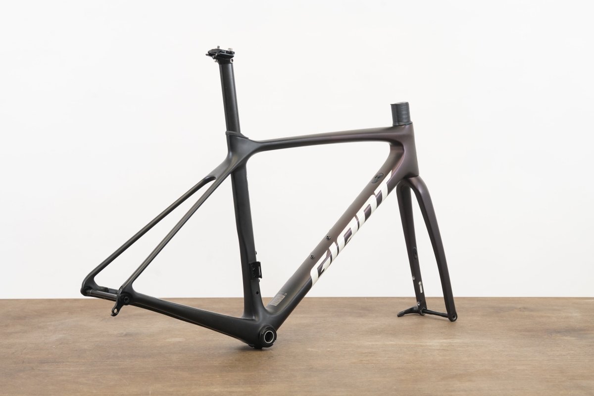 2021 S (Small) Giant TCR Advanced Pro Carbon Disc Brake Road Frameset