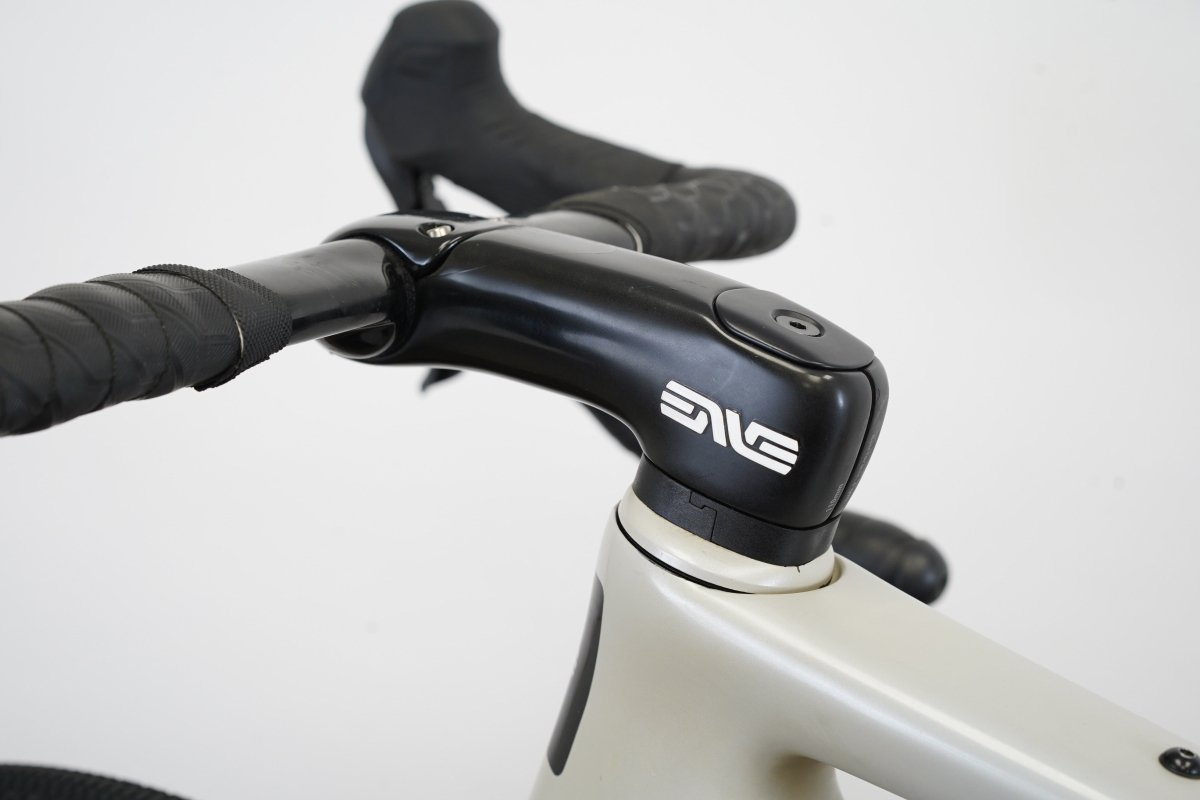 2023 52cm ENVE MOG Shimano GRX RX825 Di2 12 Speed Disc Brake ENVE Gravel Bike