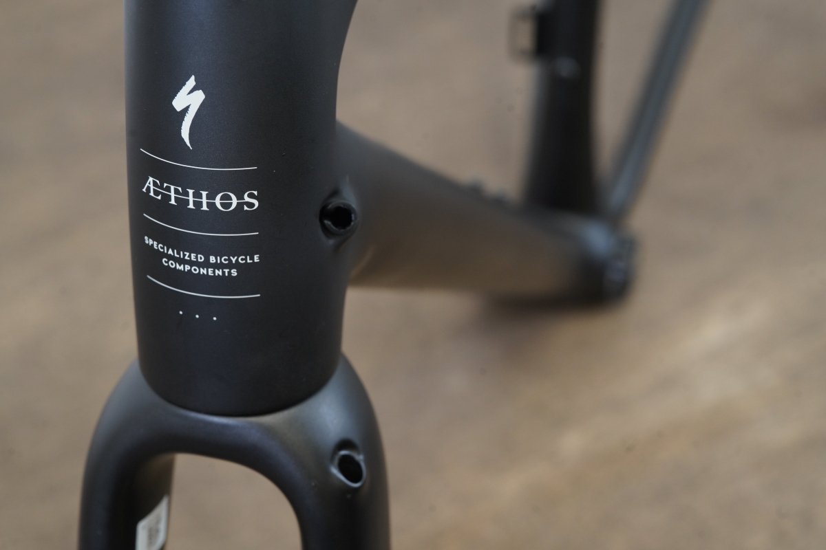 2023 52cm Specialized Aethos Pro Carbon Disc Brake Frameset