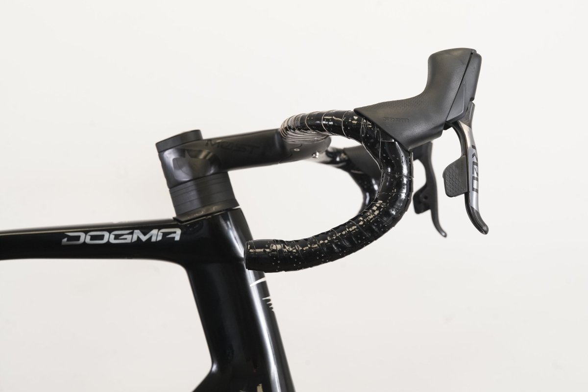 2024 59.5cm Pinarello Dogma X SRAM Red AXS ENVE 5.6 Carbon Disc Road Bike