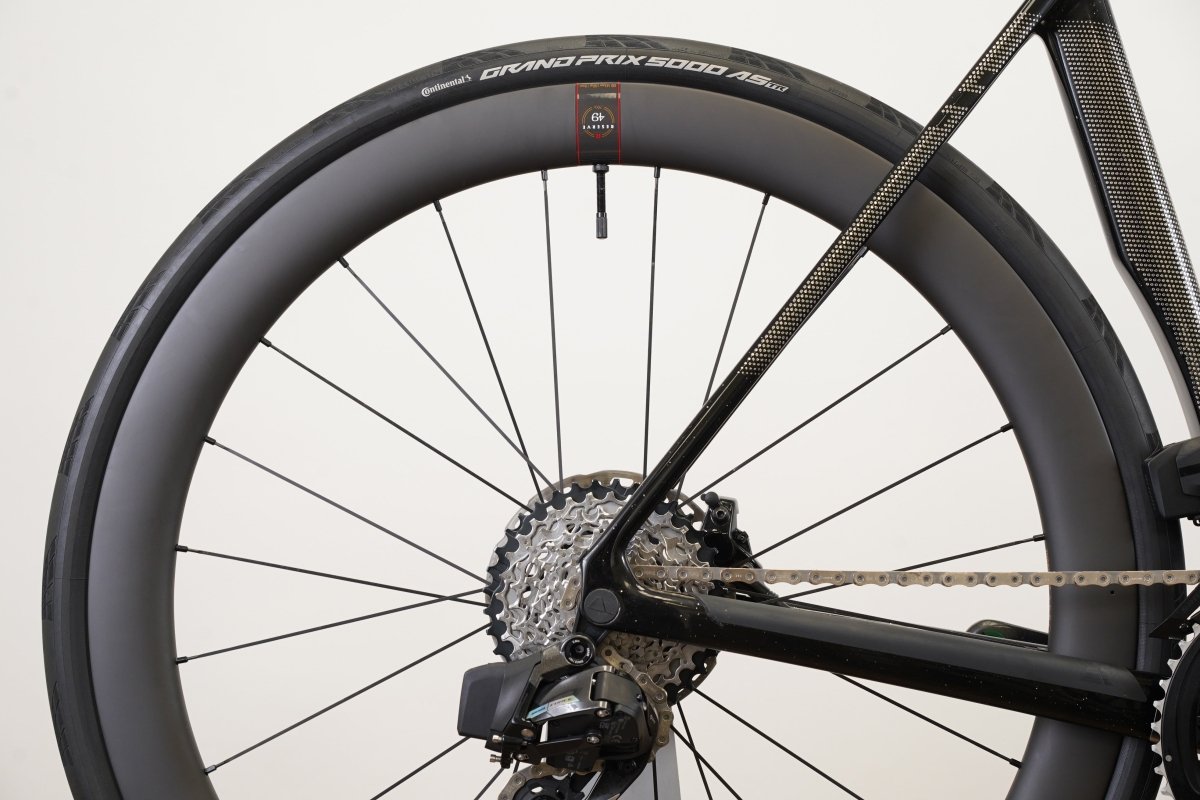 2024 L (Large) Canyon Endurace CFR Flash SRAM Force AXS Reserve Carbon Disc Bike