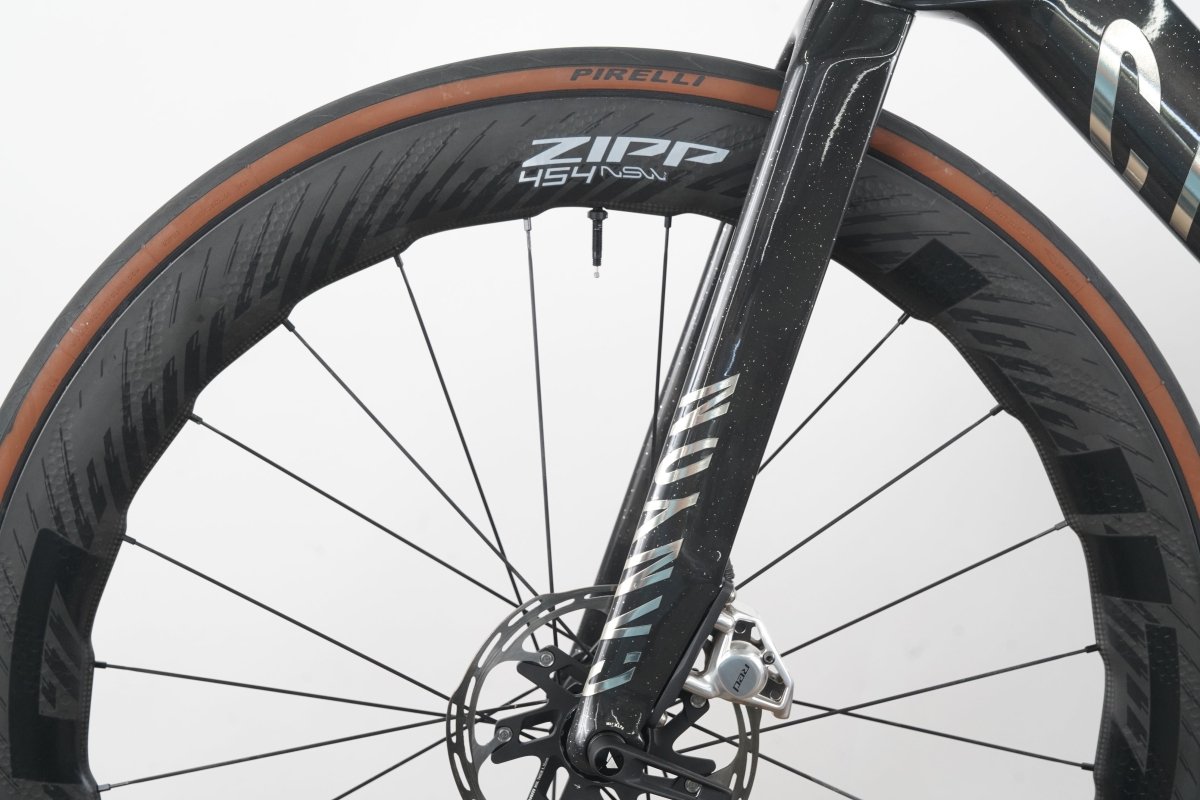 2025 L Canyon Aeroad CFR SRAM Red AXS E1 Zipp 454 NSW ZR1 Carbon Disc Road Bike