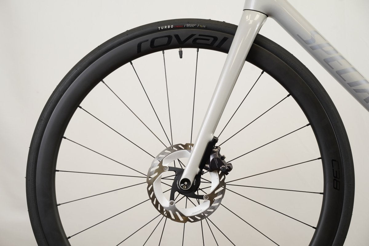 2026 56cm Specialized Aethos 2 Expert Ultegra R8170 Di2 Disc Brake Roval Road Bike