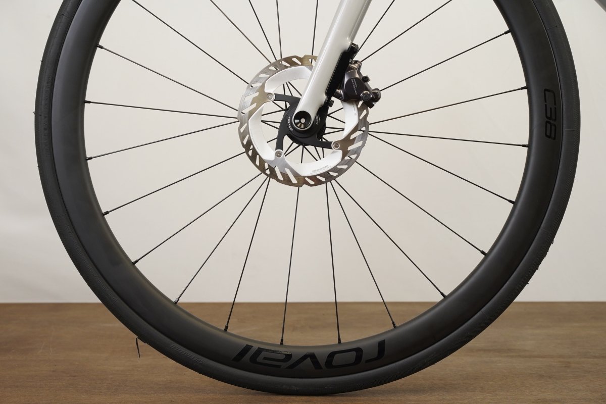 2026 56cm Specialized Aethos 2 Expert Ultegra R8170 Di2 Disc Brake Roval Road Bike