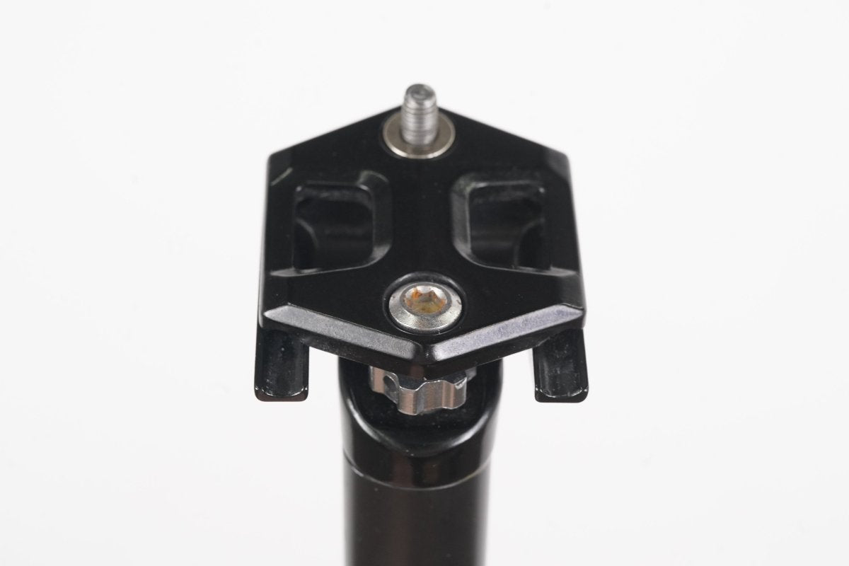 25.4mm Cannondale C2 Carbon Alloy 15mm Setback Road Seatpost 233g