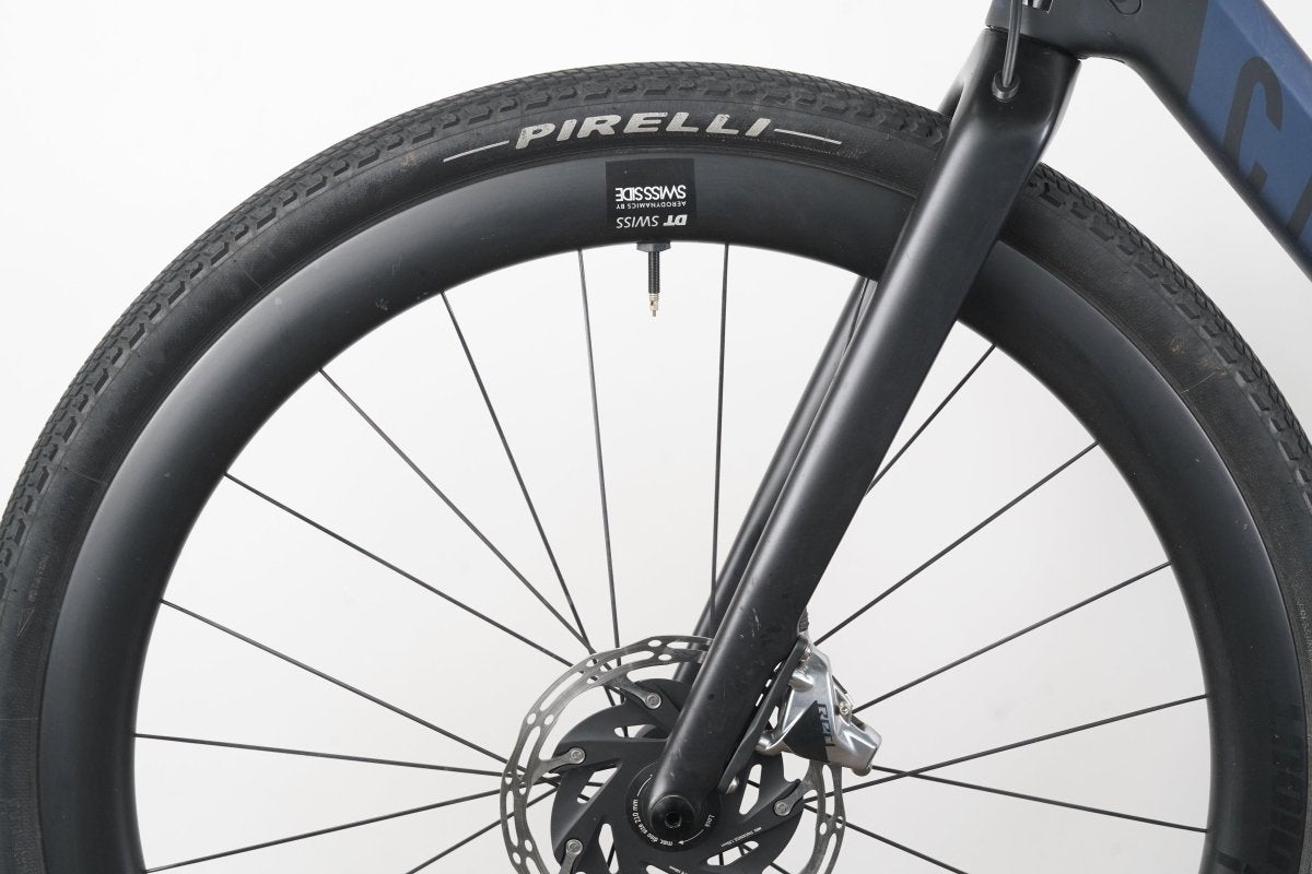 2XS Canyon Grail CF SLX 9 SRAM Red AXS HRD DT Swiss Carbon DIsc Gravel Bike