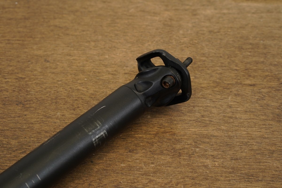 31.6mm Oval Concepts 300 Alloy Road Seatpost