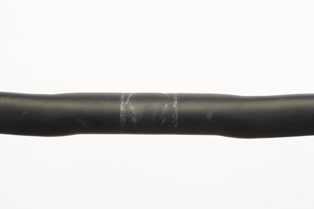 38cm Oval Concepts 310 Alloy Road Handlebar 31.8mm