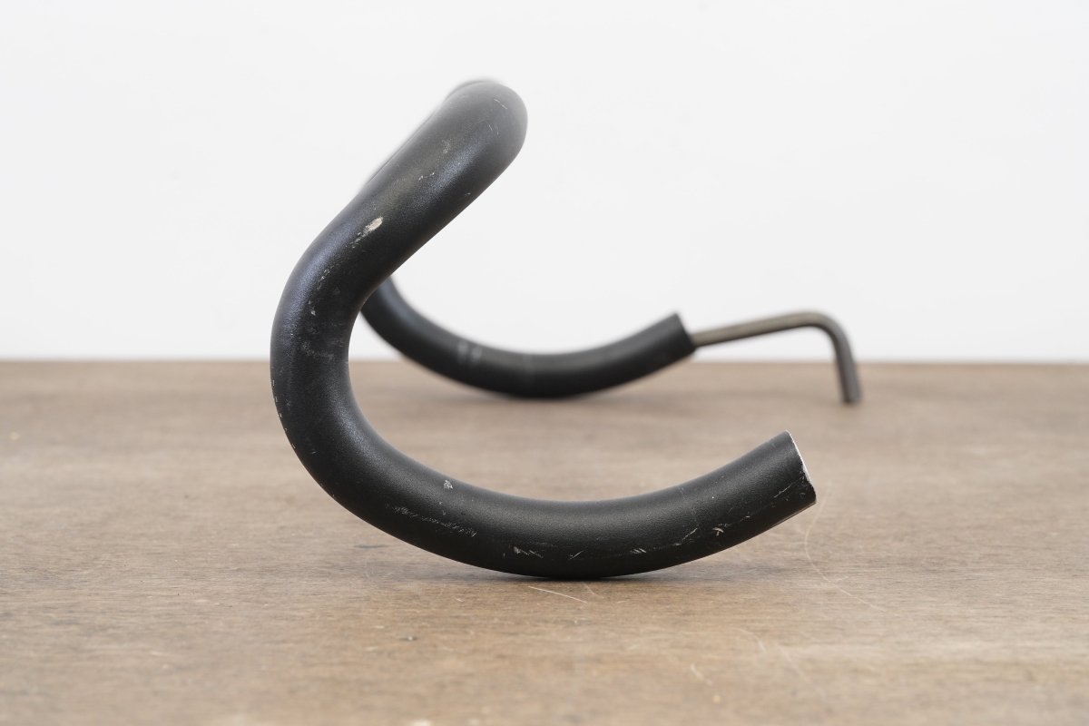 38cm Oval Concepts 310 Alloy Road Handlebar 31.8mm