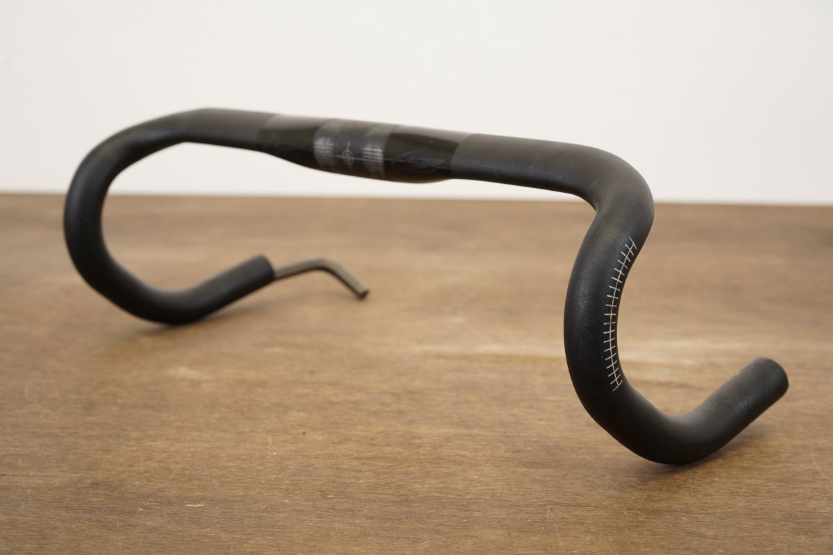 38cm Zipp Service Course SL-70 Ergo Alloy Road Handlebar 31.8mm SL70
