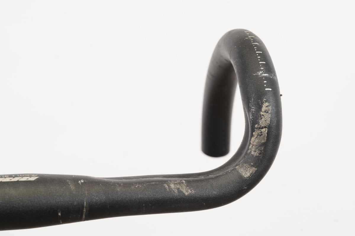 40cm Bontrager Race VR-S Alloy Short And Shallow Compact Handlebar 31.8mm