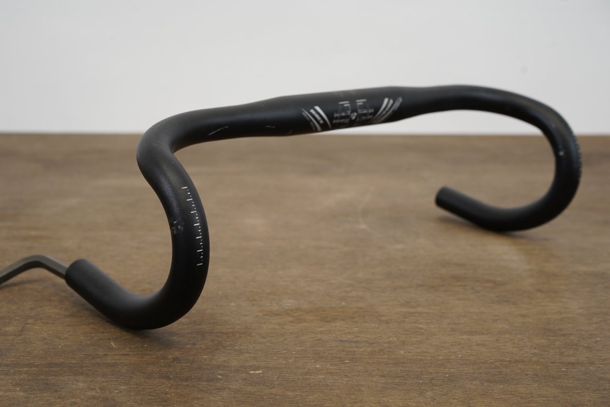 42cm Bontrager Race VR-C Alloy Compact Road Handlebar 31.8mm