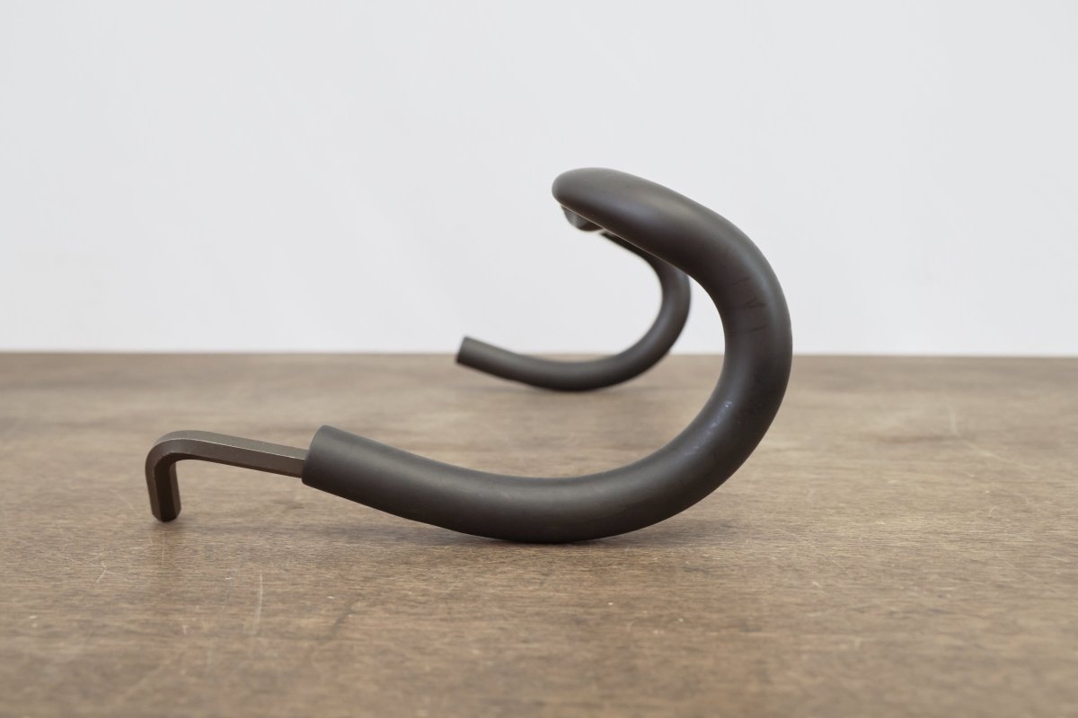 42cm Cervelo AB09 Flared Carbon Road Handlebar 31.8mm