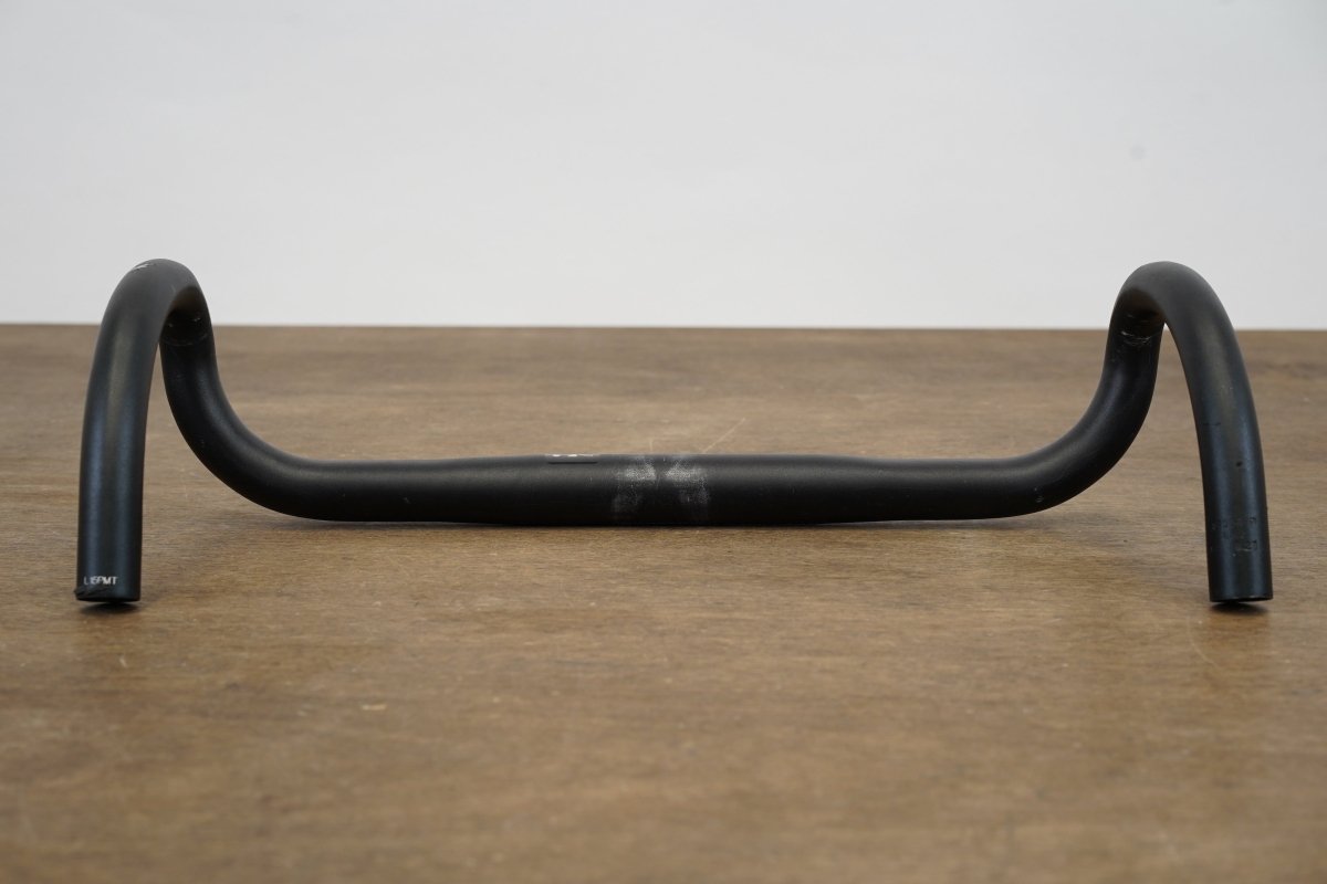 42cm Fizik Cyrano R3 Bull Alloy Road Handlebar 31.8mm