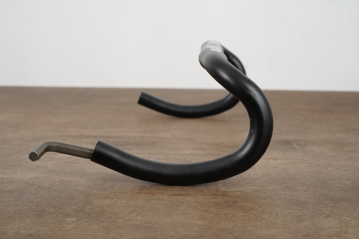42cm Giant Contact SL Alloy Compact Road Handlebar 31.8mm