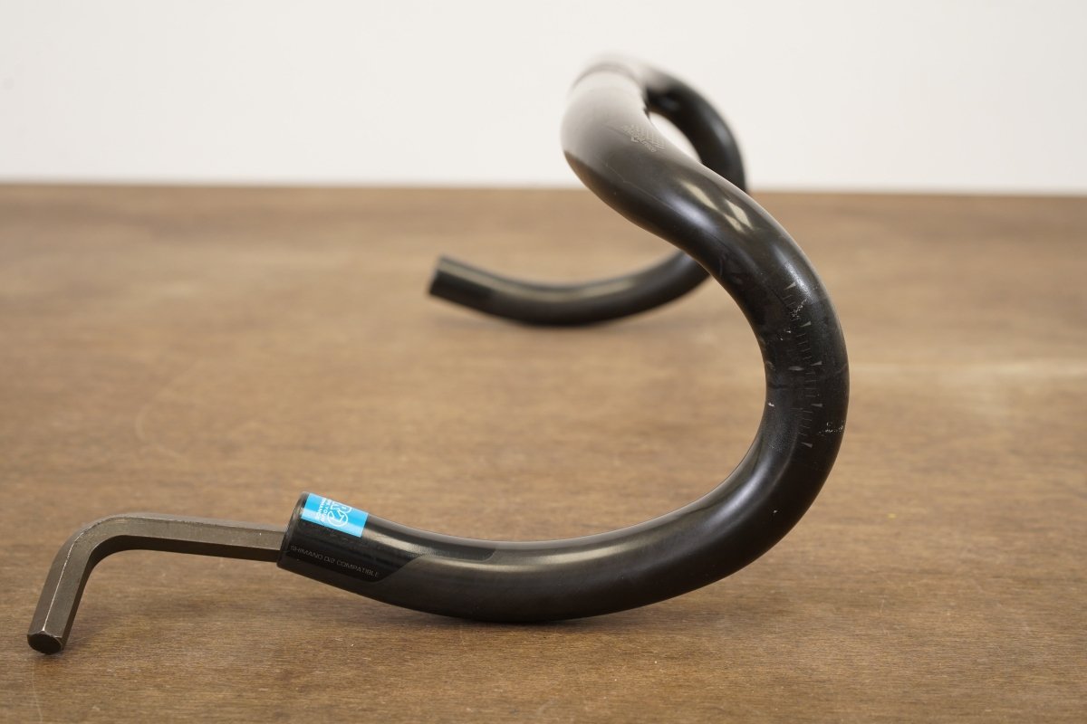 42cm PRO Vibe Carbon Compact Road Handlebar 31.8mm