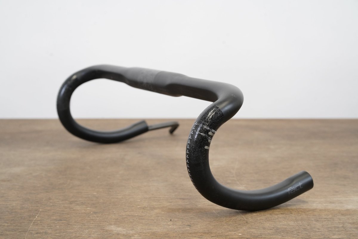 42cm Specialized S-WORKS Shallow Bend Carbon Compact Road Handlebar 31.8mm