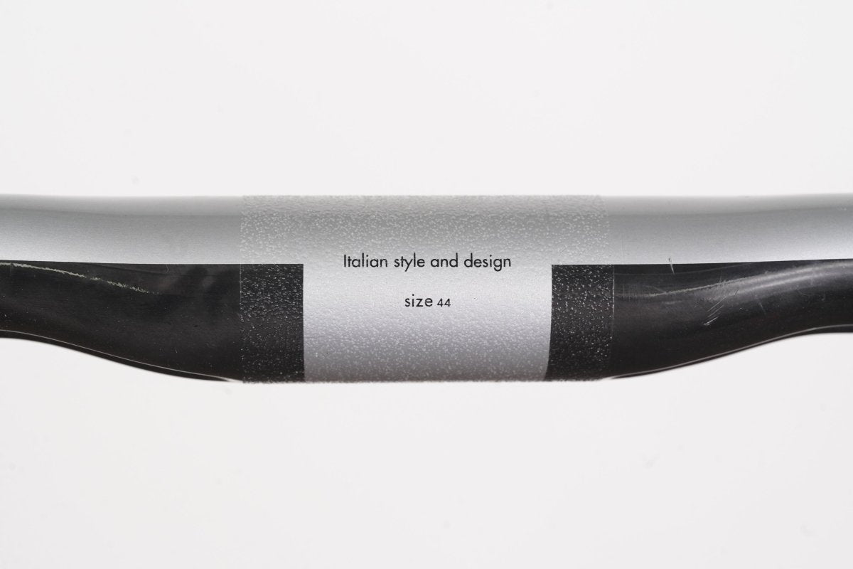 44cm 3T Ergonova LTD Carbon Compact Road Handlebar 31.8mm