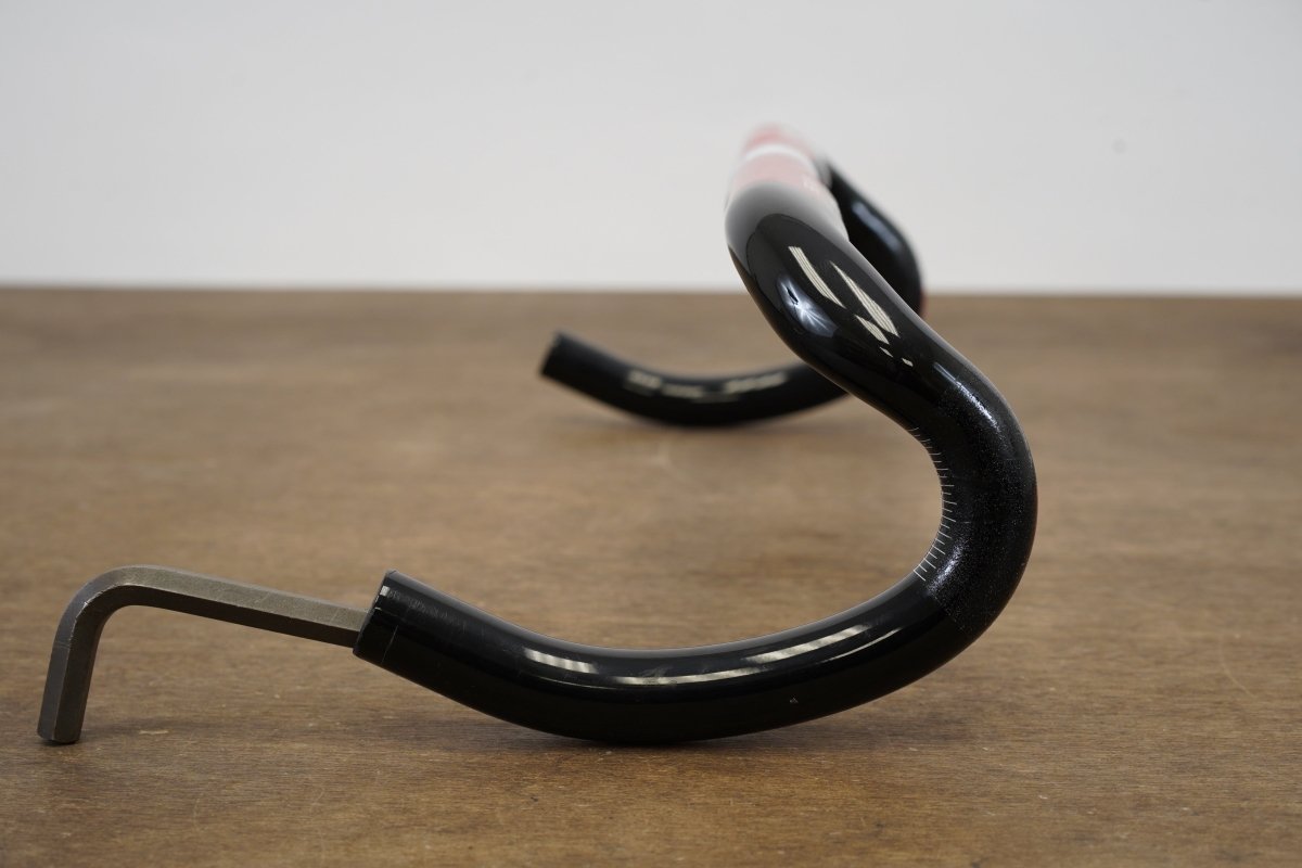 44cm 3T Ergonova Team Carbon Compact Road Handlebar 31.8mm