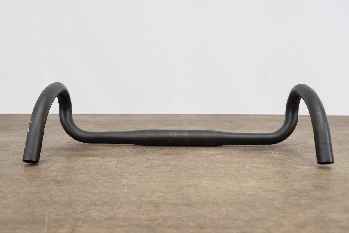 44cm Cannondale Three Alloy Compact Road Handlebar 31.8mm