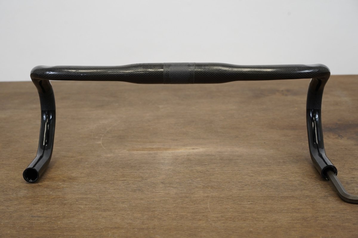 44cm Carbon Ergo Compact Road Handlebar 31.8mm