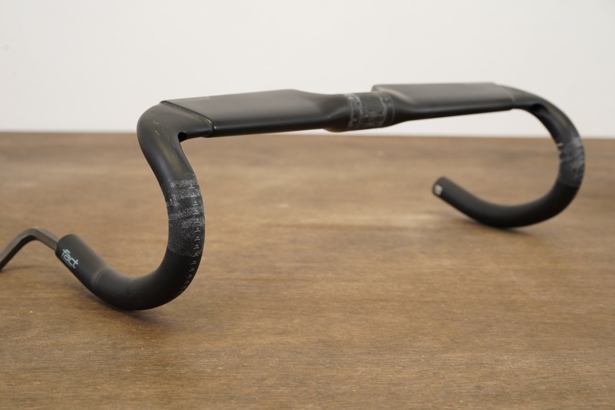 44cm Specialized S-WORKS Aerofly II 2 Carbon Compact Road Handlebar 31.8mm