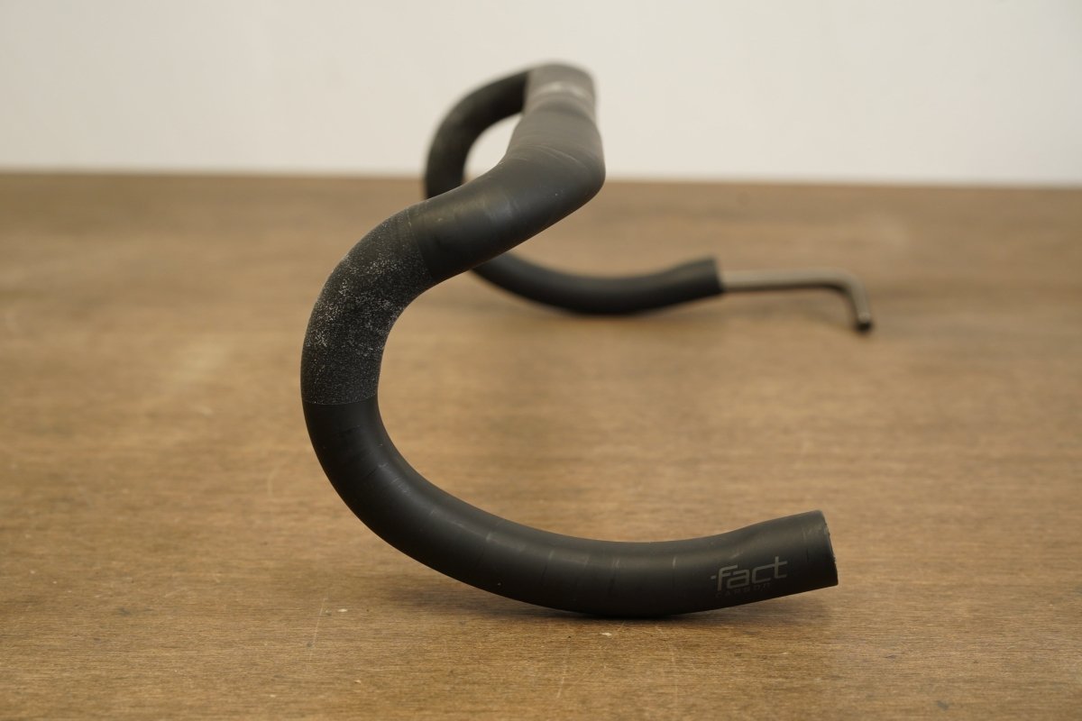 44cm Specialized S-WORKS Shallow Bend Carbon Compact Road Handlebar 31.8mm