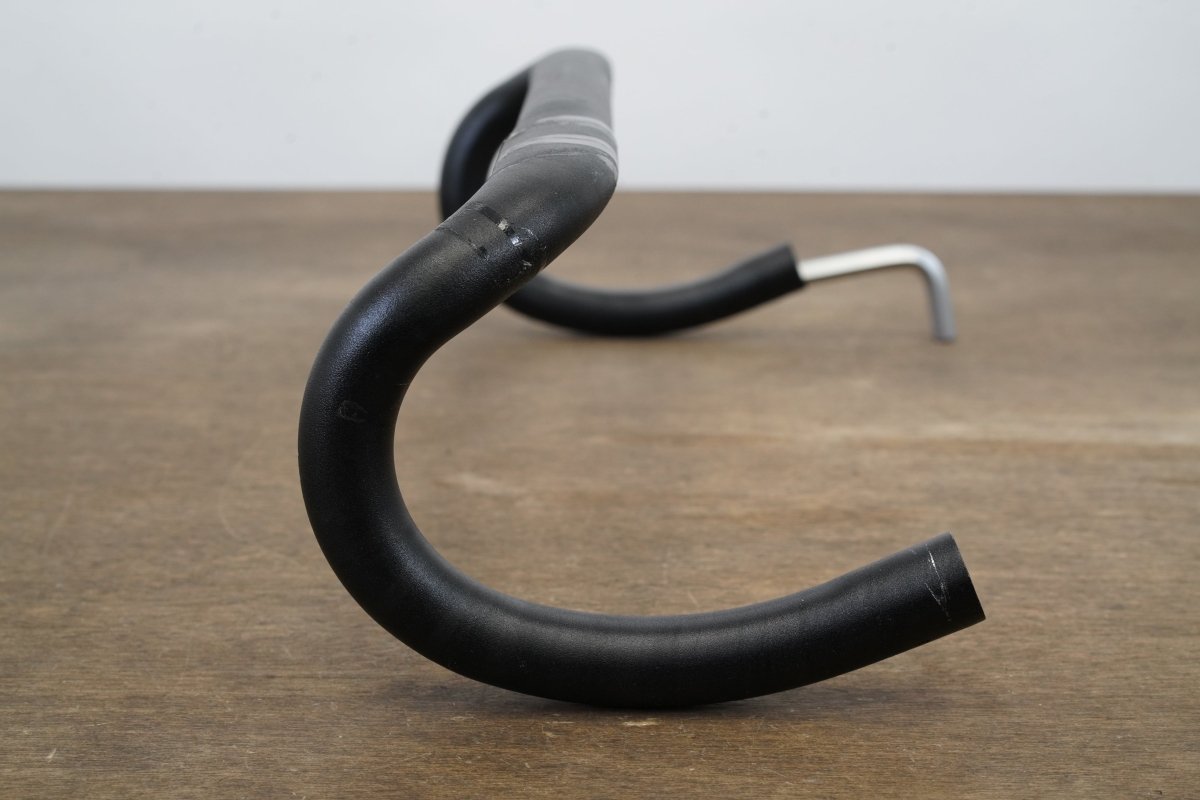 44cm Specialized Shallow Bend Alloy Compact Road Handlebar 31.8mm