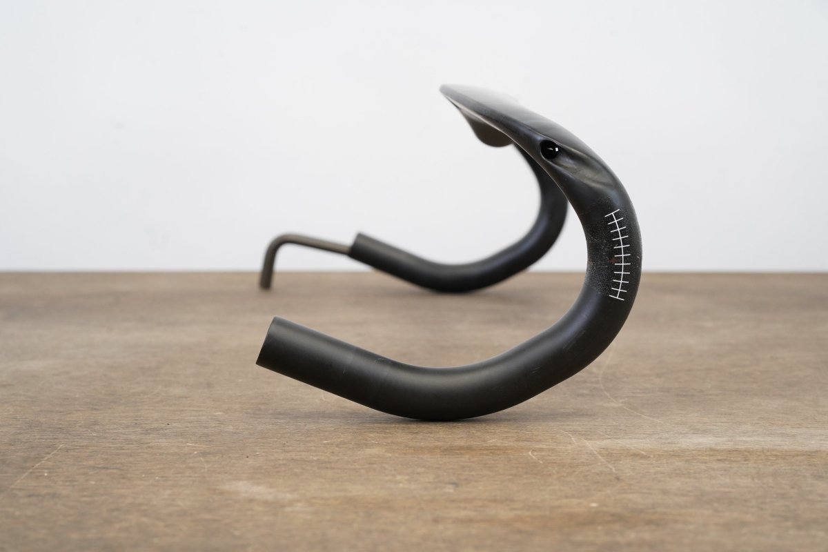 44cm Zipp SL-70 Carbon Compact Aero Road Handlebar 31.8mm SL70