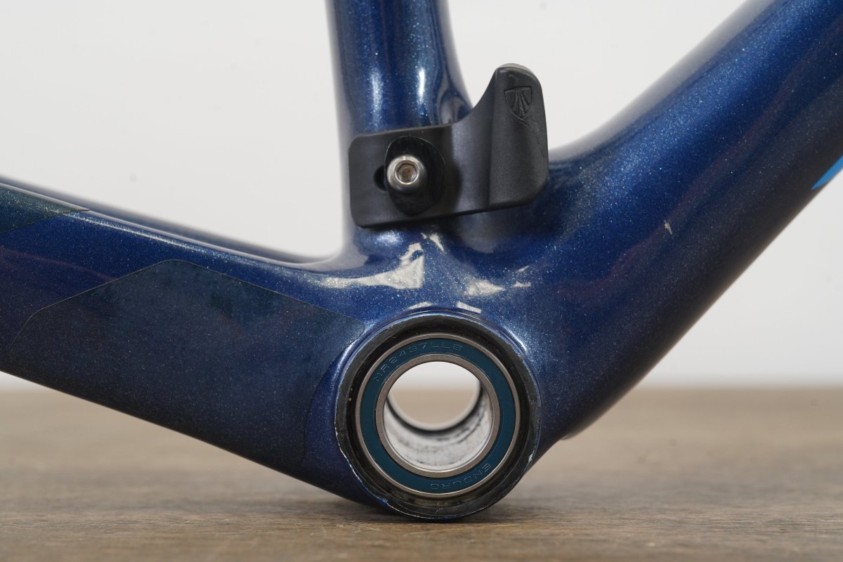 52cm Trek Silque SLX WSD Carbon Rim Brake Road Frameset
