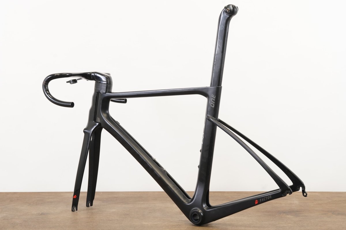 54cm Factor One V1 Carbon Rim Brake Road Frameset + Cockpit
